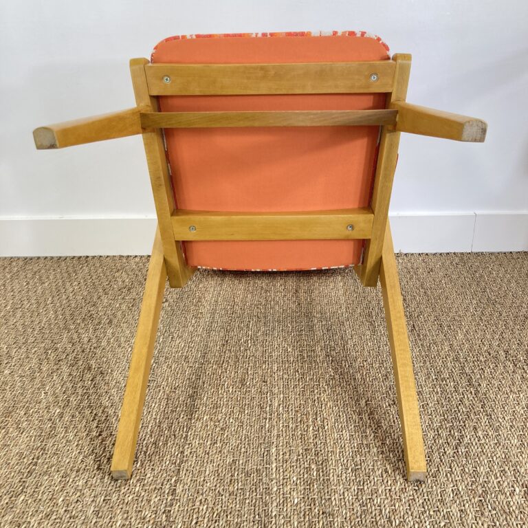 Dessous d'un fauteuil bridge vintage restauré